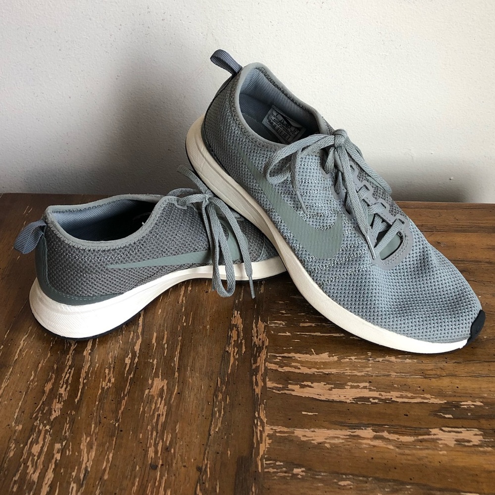 Women’s Nike Sneakers